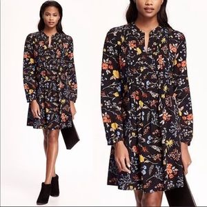 NWT Old Navy Floral Pintuck dress. L